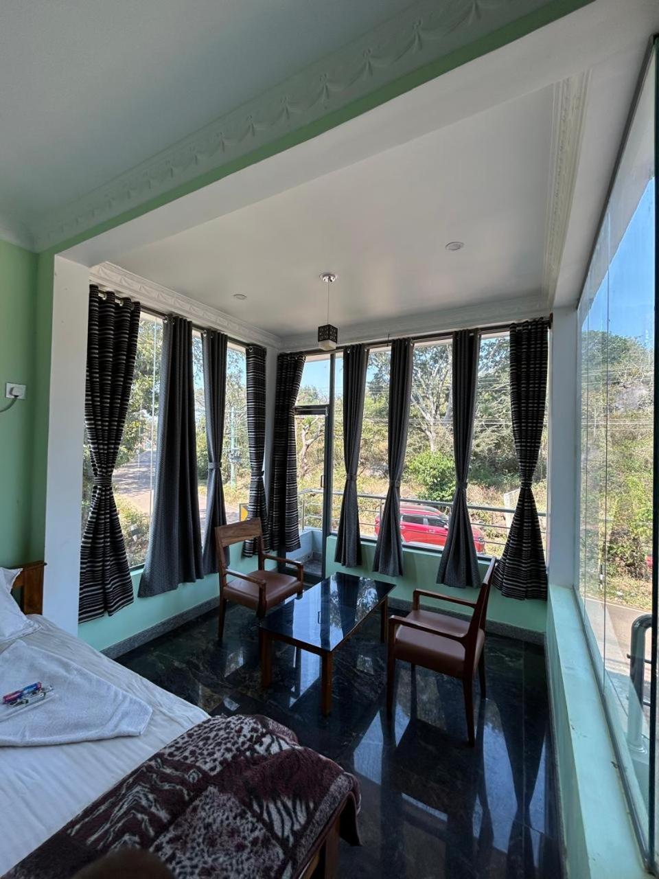 Yelagiri Goldhill Resort מראה חיצוני תמונה